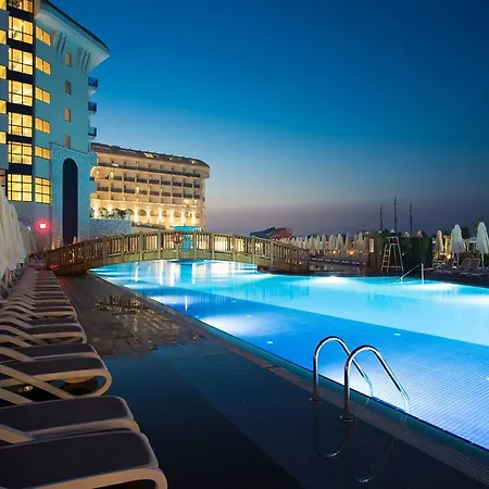 Water & Resort